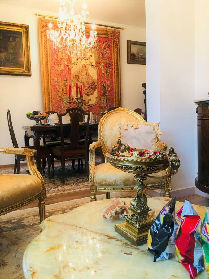 Koetshuis Bosdam Beveren  Bagian luar foto